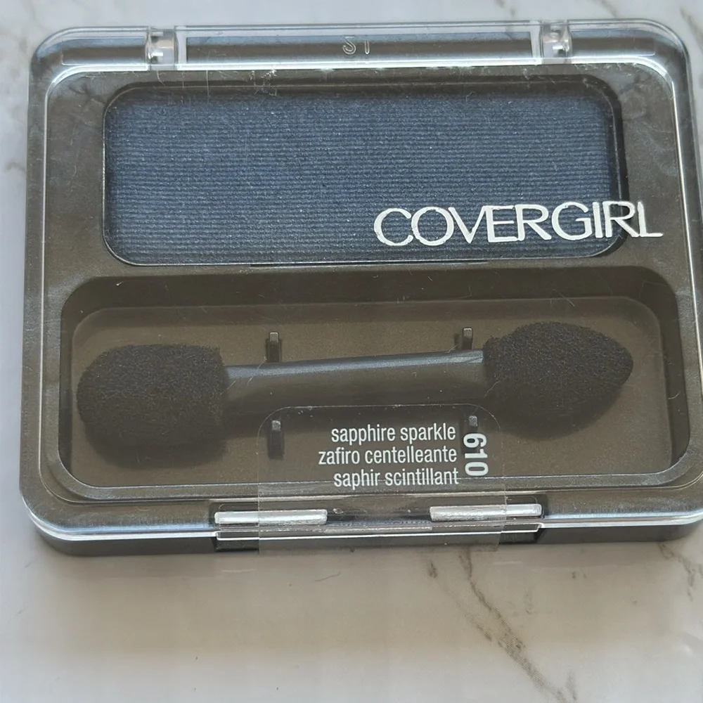 CoverGirl 610 Sapphire Sparkle Eyeshadow‎ discontinued beauty